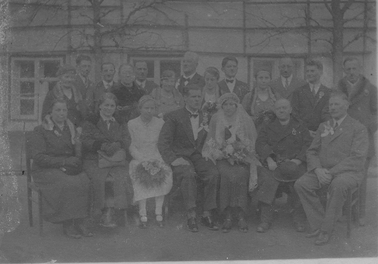 Gruppenfoto bei der Hochzeit
